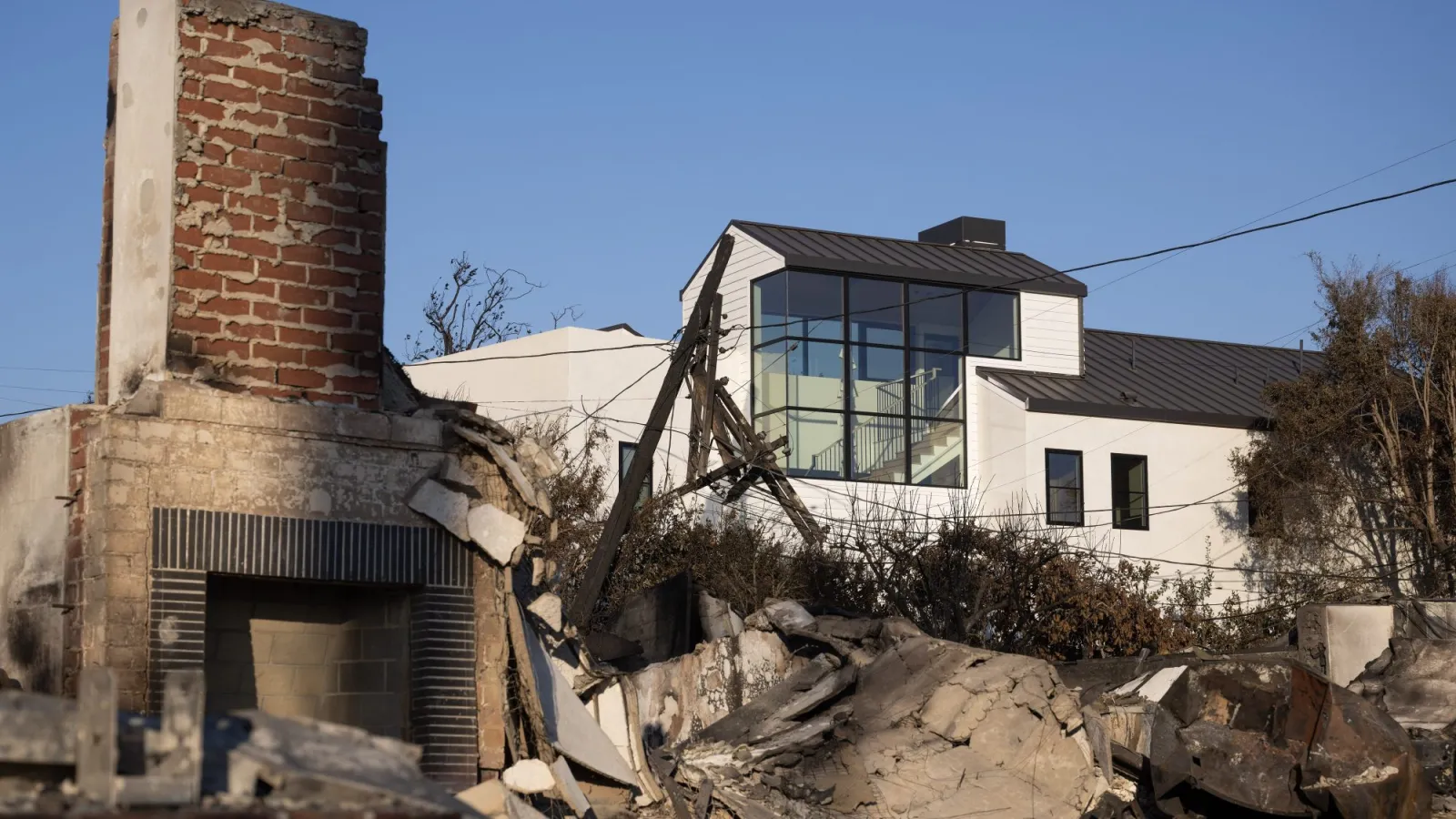 stucco home that survived fire